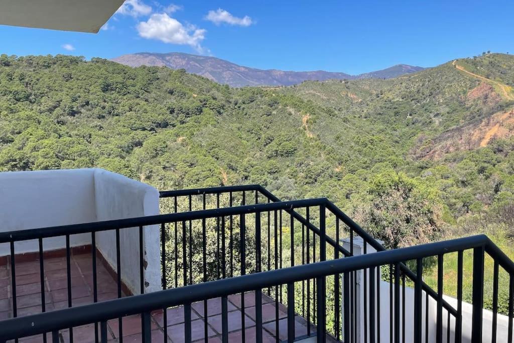 Appartement Atico Con Bonita Vista. En Urbanizacion Privada.! à Estepona Extérieur photo